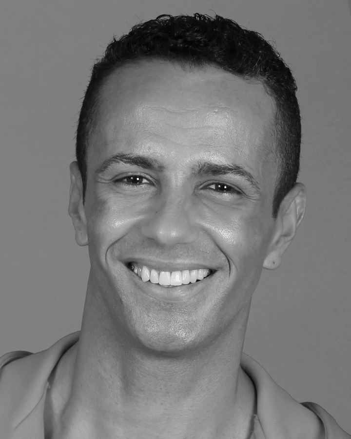 Reinaldo Pilates Trainer - The Pilates Standard